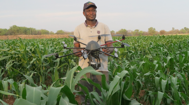 खेती के भविष्य की नई नींव: किसानों के बच्चों को प्रोग्रामिंग और आधुनिक टेक्नोलॉजी पढ़ाना क्यों बन गया है समय की सबसे बड़ी जरूरत